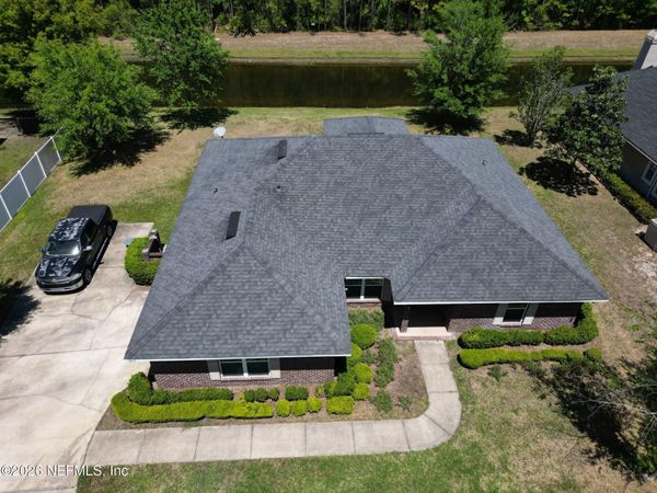 7853 DAWSONS CREEK Drive, Jacksonville, FL 32222