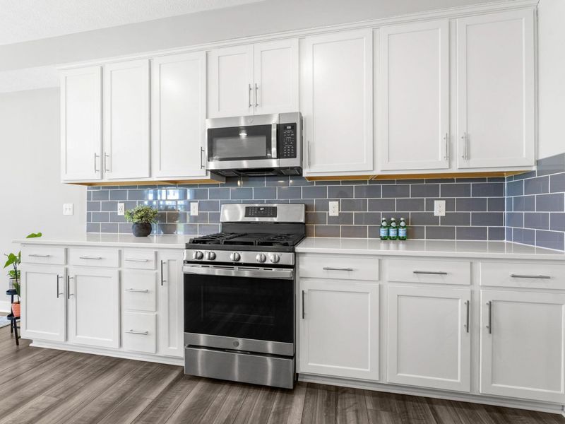 6406 Hamilton Woods Boulevard N, Westerville, OH 43081 Photo 11
