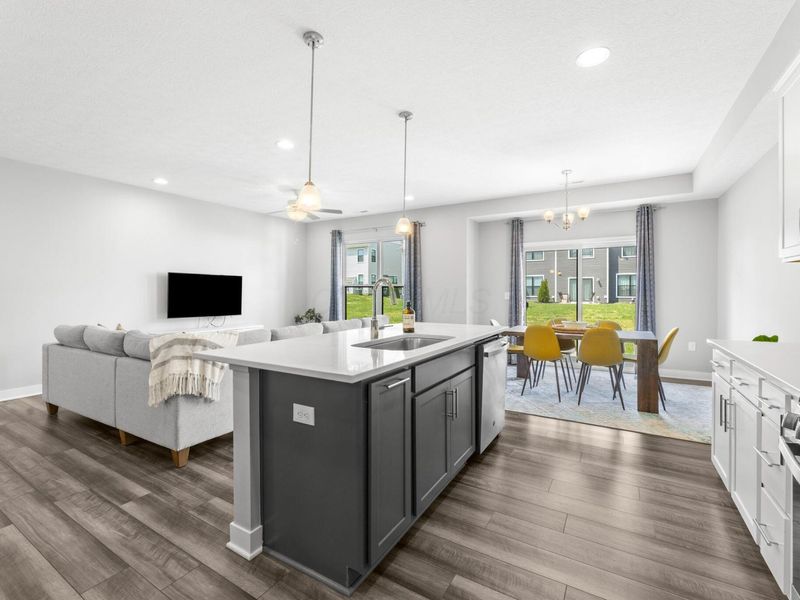 6406 Hamilton Woods Boulevard N, Westerville, OH 43081 Photo 12
