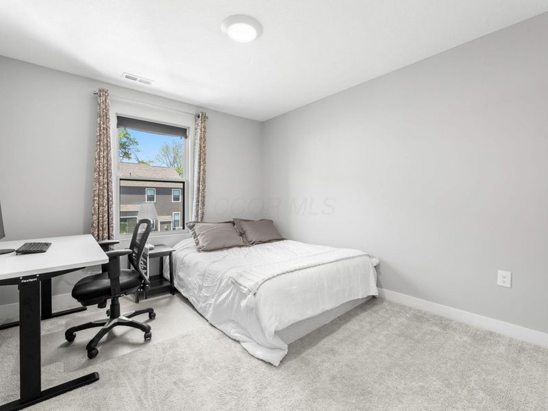 6406 Hamilton Woods Boulevard N, Westerville, OH 43081 Photo 25