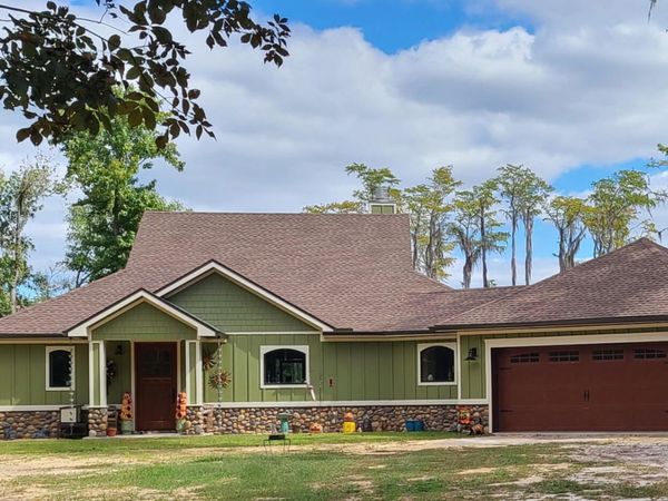 3130 Magnolia Drive , Chipley, FL 32428