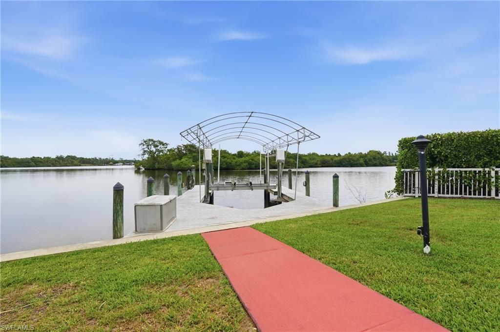 13794 River Forest Dr, Fort Myers, FL 33905 Photo