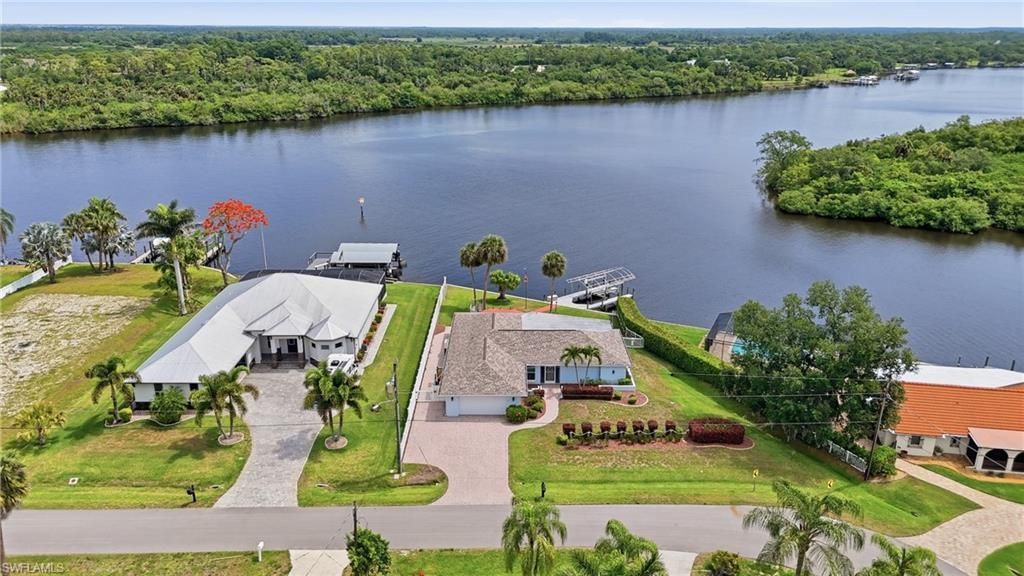 13794 River Forest Dr, Fort Myers, FL 33905 Photo