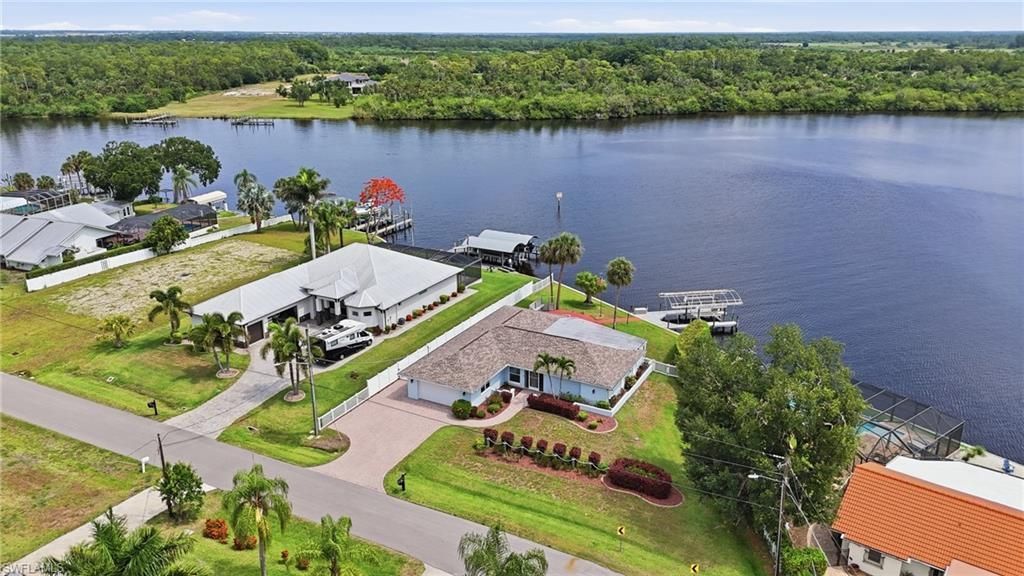 13794 River Forest Dr, Fort Myers, FL 33905 Photo