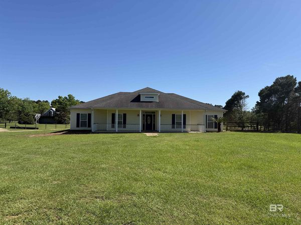 9090 Pleasant Road, Daphne, AL 36526