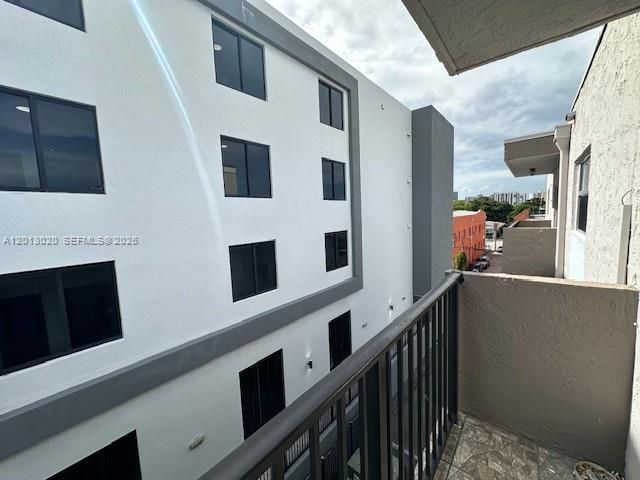 1337 NW 1st St, Unit 14, Miami, FL 33125 Photo