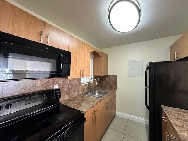 1337 NW 1st St, Unit 14, Miami, FL 33125 Photo
