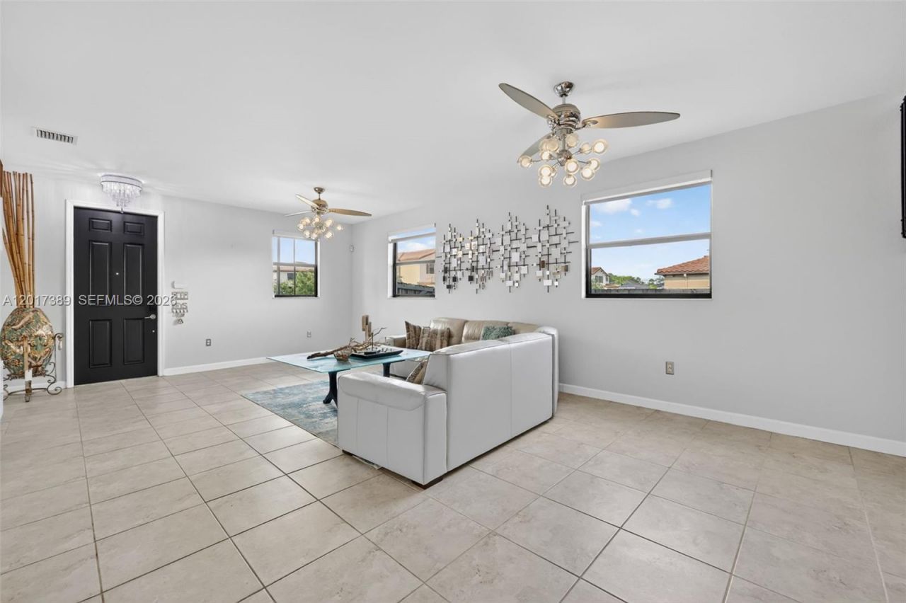 11863 SW 233rd Ter , Homestead, FL 33032 Photo