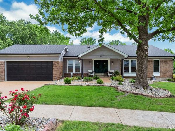 2947 Meramar Drive , St Louis, MO 63129
