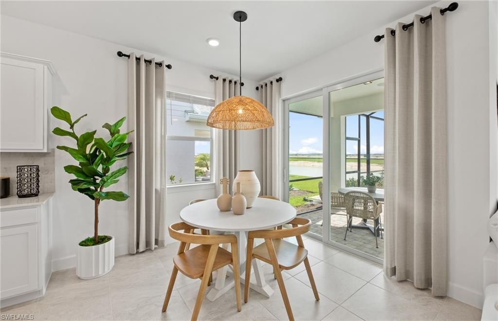 601 Oasis Lake Pl , Lehigh Acres, FL 33936 Photo