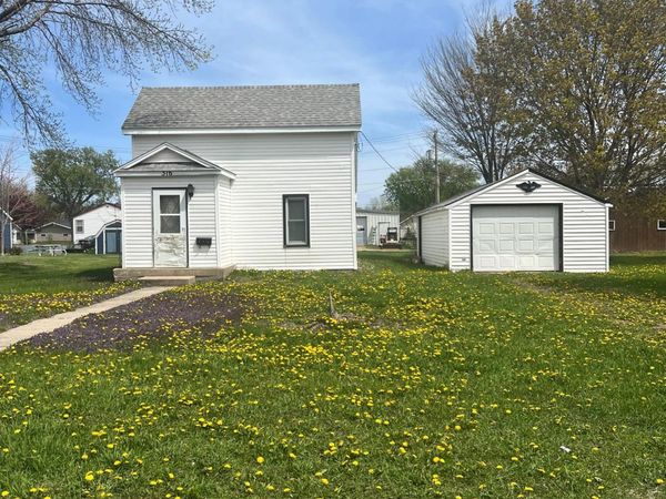 316 Central Avenue , Madison, MN 56256