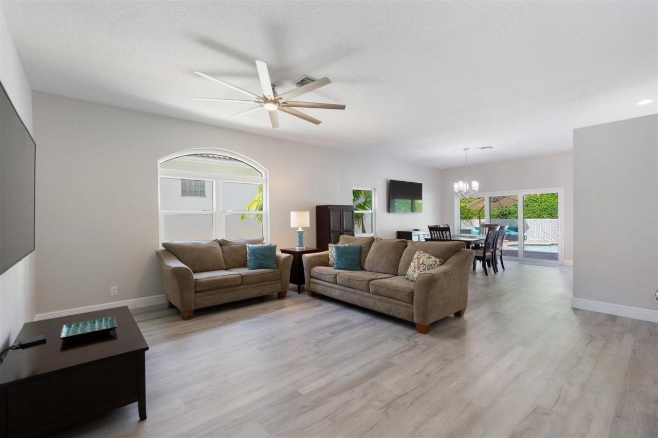 7161 NW Turtle Walk, Boca Raton, FL 33487 Photo