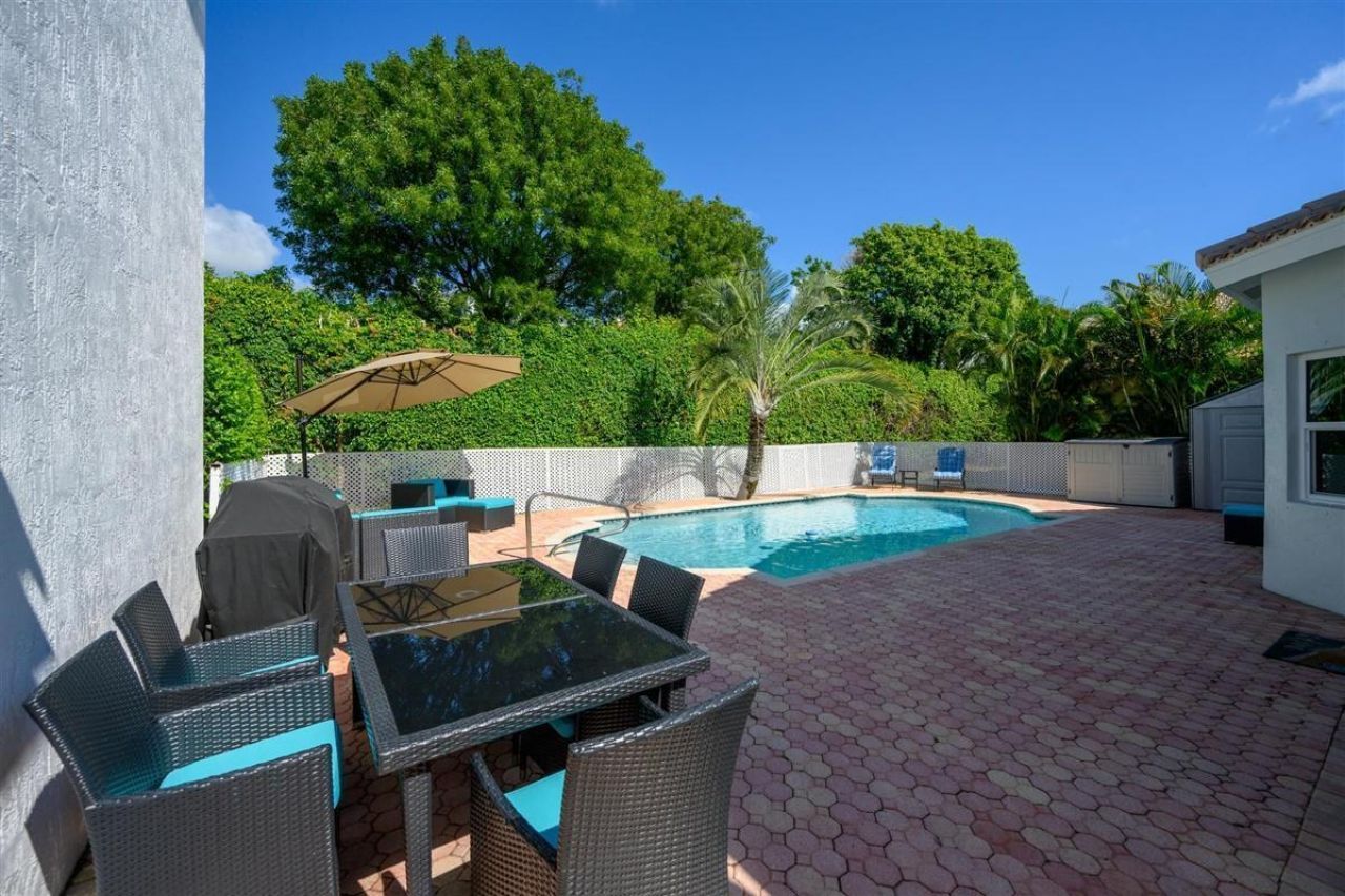 7161 NW Turtle Walk, Boca Raton, FL 33487 Photo