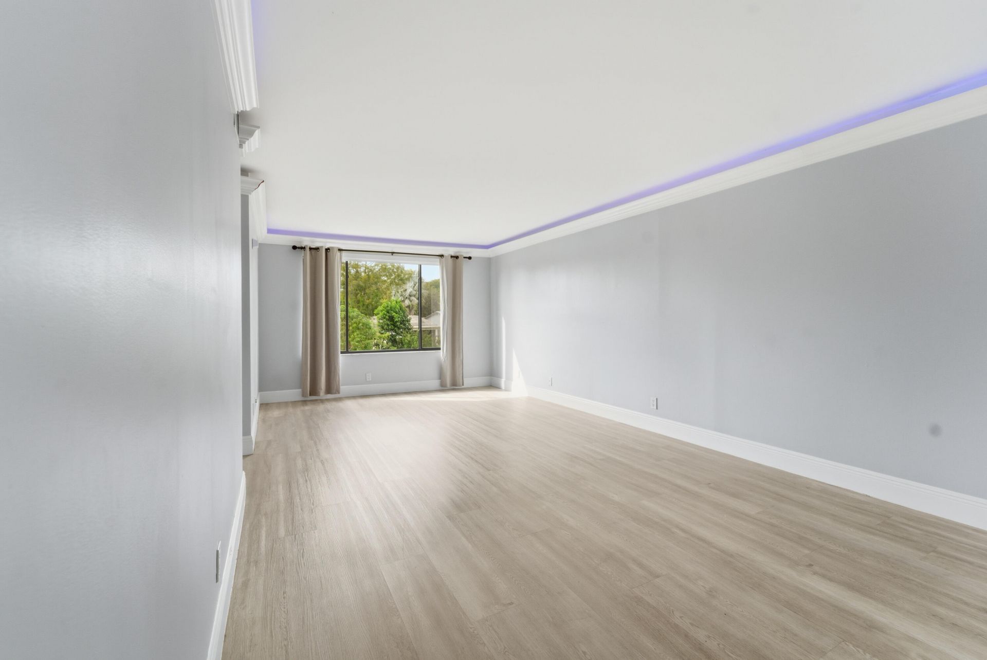 11477 NW 39th Court, Unit 203-1, Coral Springs, FL 33065 Photo