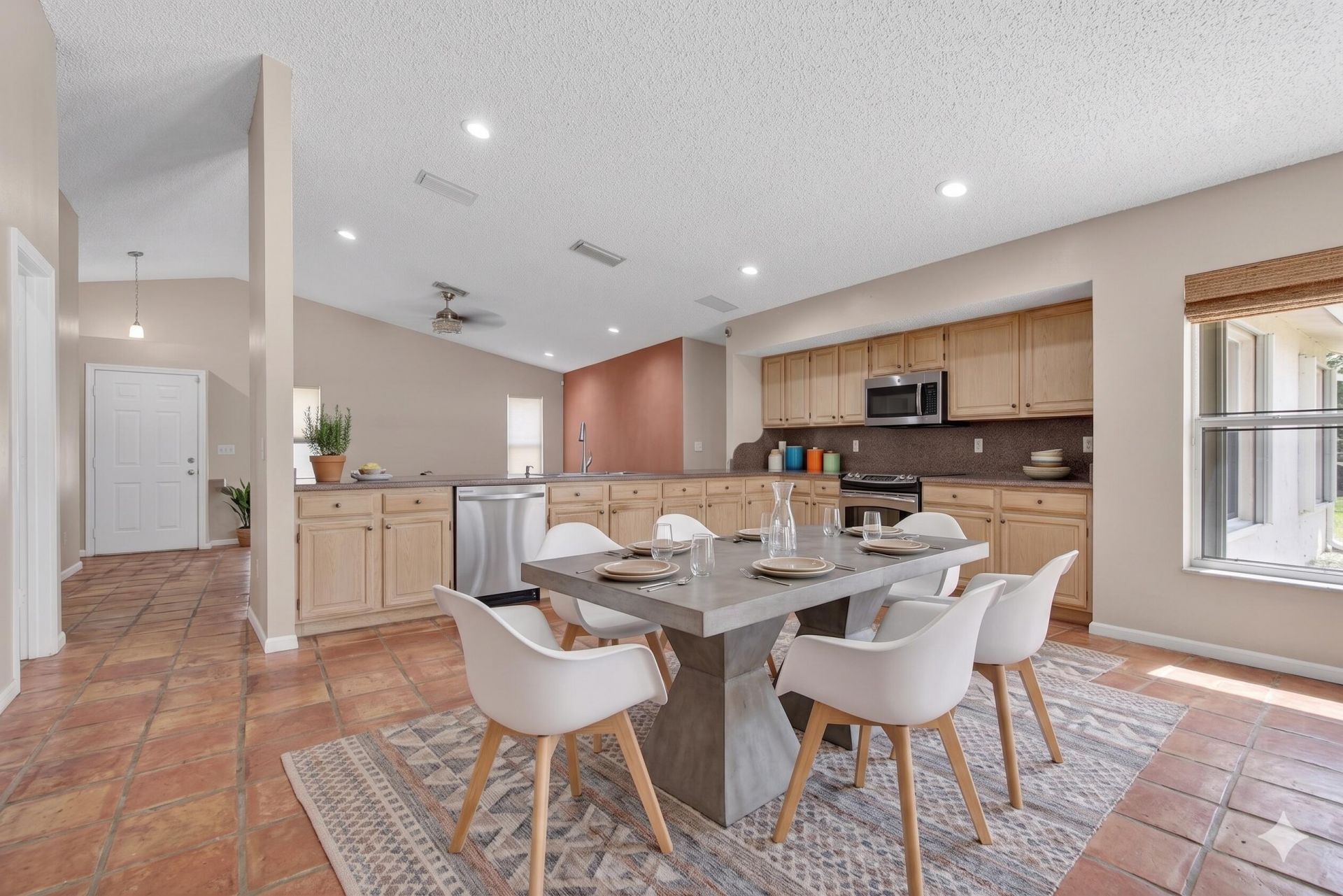 5333 N Springs Way, Coral Springs, FL 33076 Photo