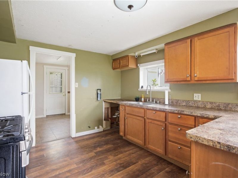 14001 State Route 113 , Wakeman, OH 44889 Photo 10