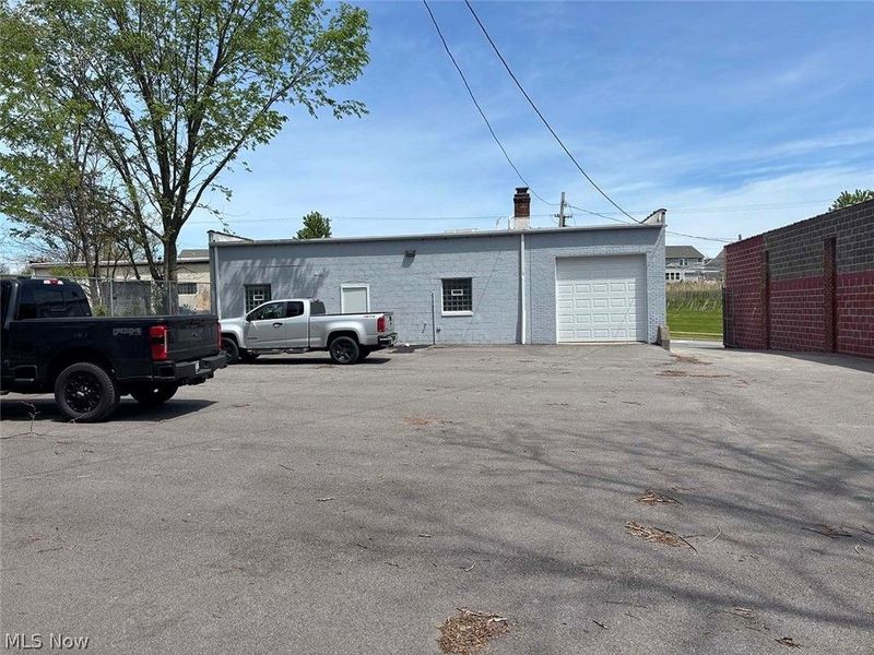 19200 Miles Road, Warrensville Heights, OH 44128 Photo 10