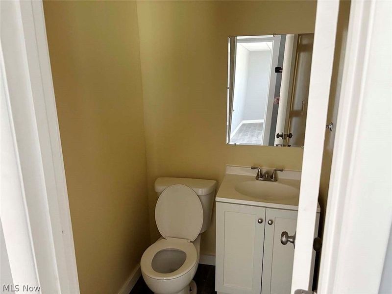 19200 Miles Road, Warrensville Heights, OH 44128 Photo 6