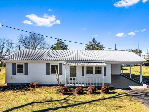 122 Piedmont Avenue , Braselton, GA 30517