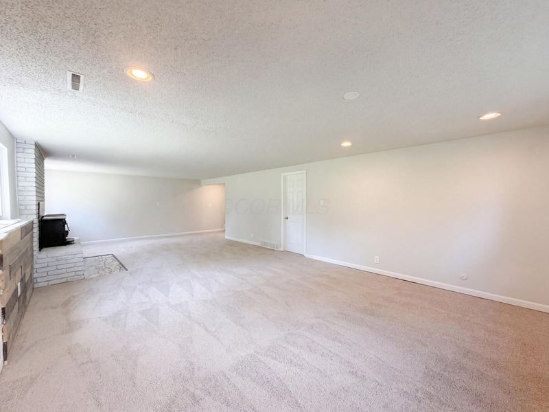 712 Fleetrun Avenue , Columbus, OH 43230 Photo 11