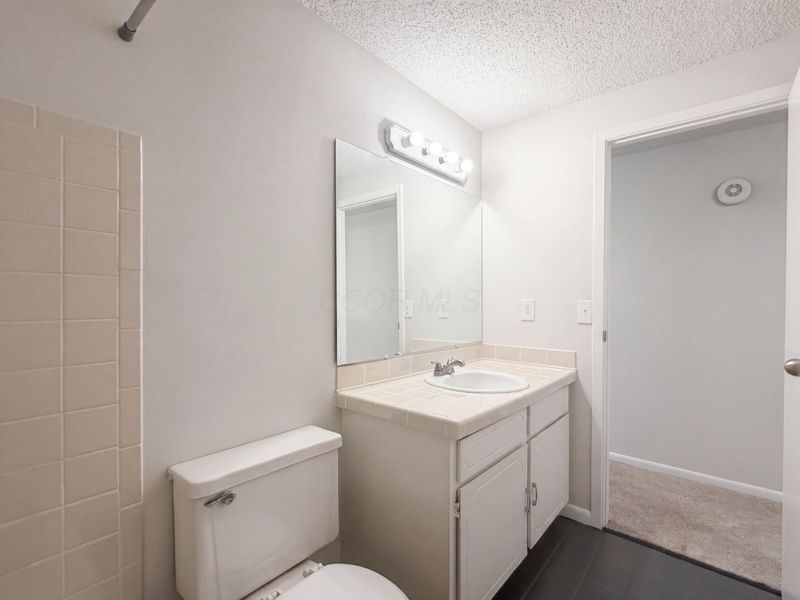712 Fleetrun Avenue, Columbus, OH 43230 Photo 16