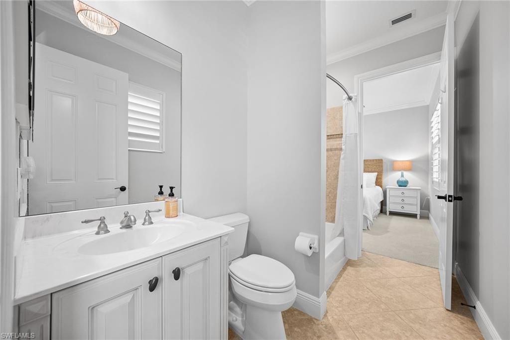 9205 Museo Cir , Unit 201, Naples, FL 34114 Photo