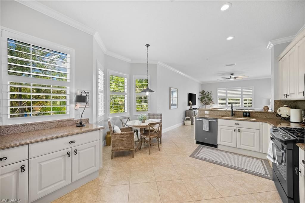 9205 Museo Cir , Unit 201, Naples, FL 34114 Photo