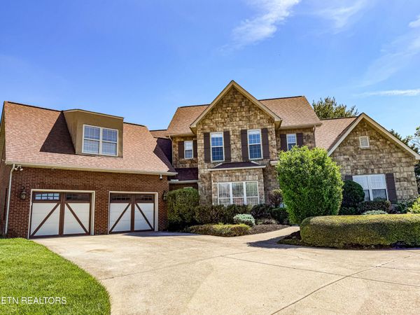 7400 Dovington Drive, Knoxville, TN 37920