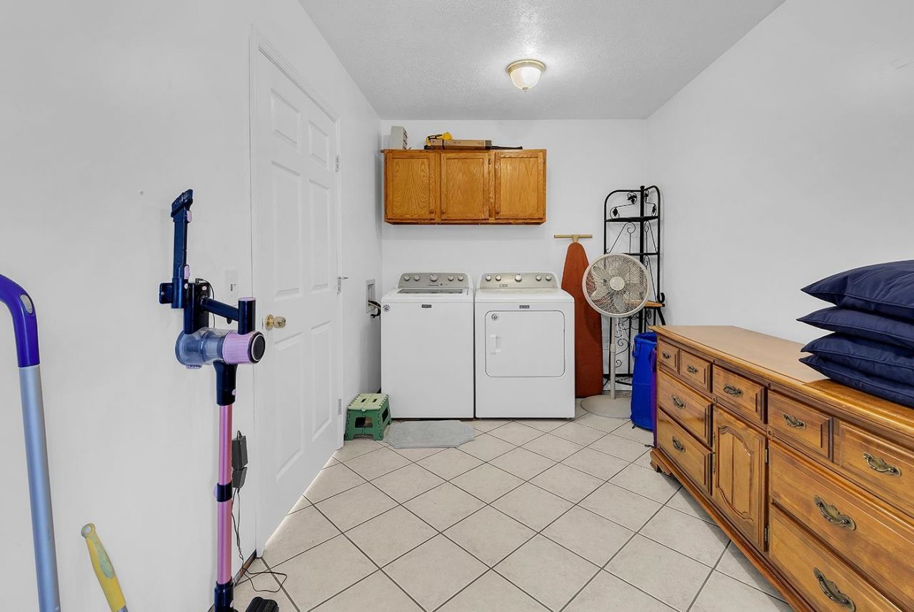 39 Gates Way  Photo 20