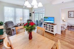 1028 Rudder Ct. photo 4