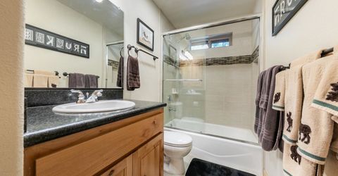 12479 Greenwood Drive, Truckee, CA 96161 Photo