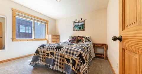 12479 Greenwood Drive, Truckee, CA 96161 Photo