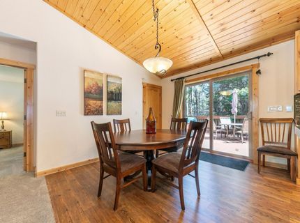 12479 Greenwood Drive, Truckee, CA 96161 Photo