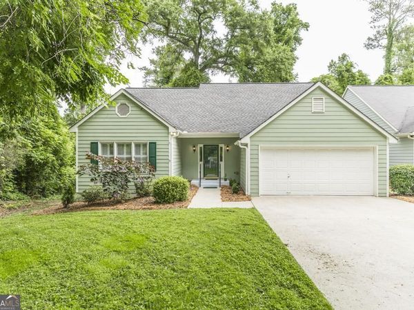 912 Lundy Terrace, Macon, GA 31210