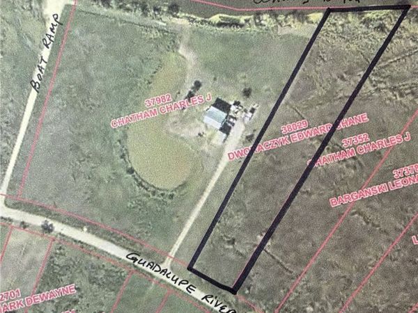 Lot 270 Guadalupe River Road , Tivoli, TX 77990