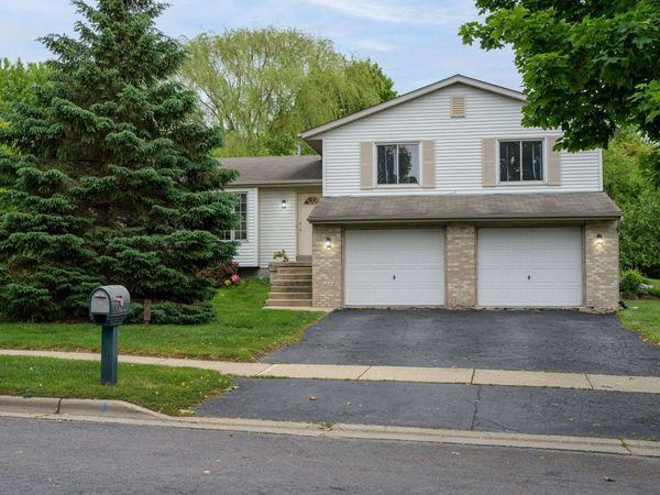 5830 Oxbow Bend, Madison, WI 53716