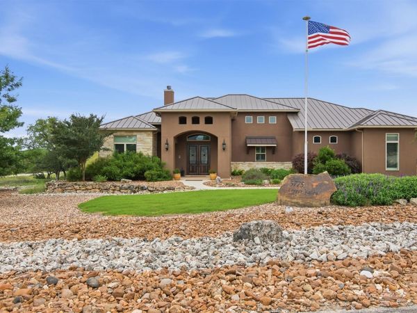 5775 Copper VLY , New Braunfels, TX 78132