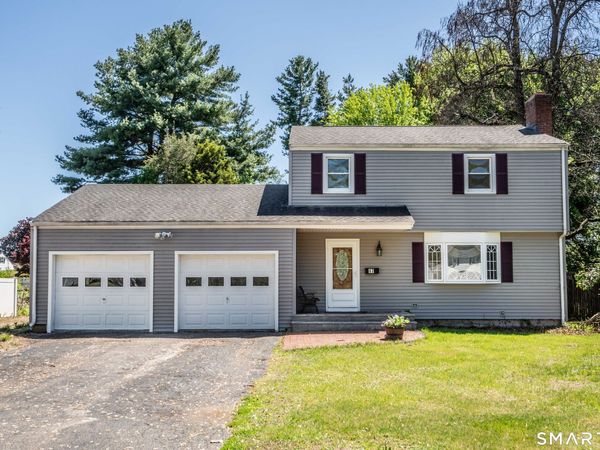 17 Schaffer, East Hartford, CT 06118