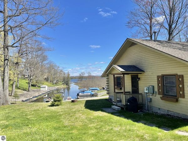 4874 Channel Drive, Lupton, MI 48635