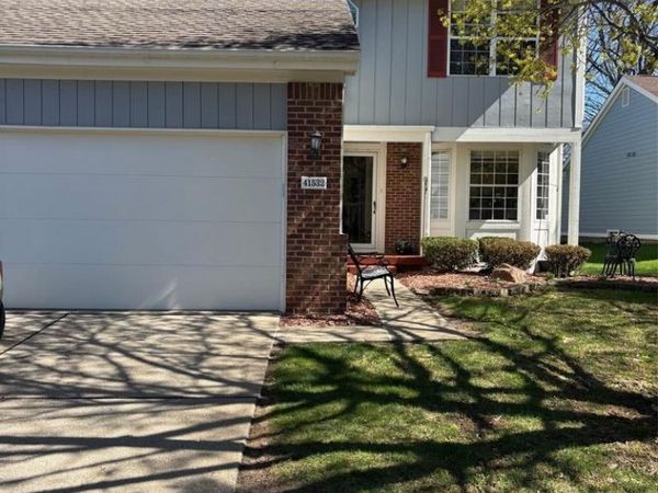 41532 Belden Circle, Novi, MI 48377