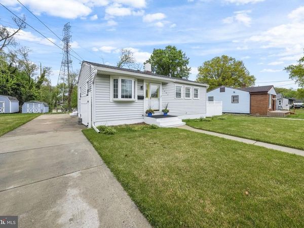 1407 BAETZEL AVENUE, GLOUCESTER CITY, NJ 08030
