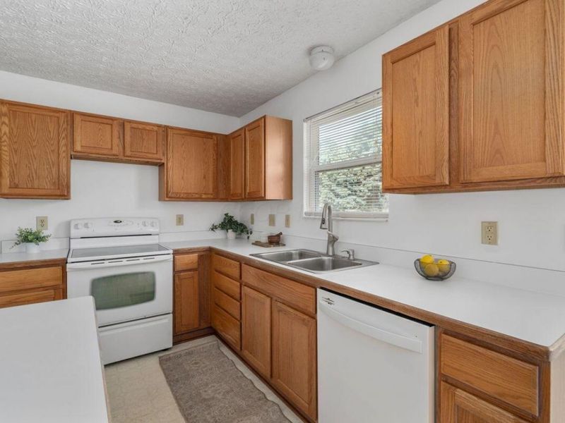 8450 Munitions Court, Galloway, OH 43119 Photo 19