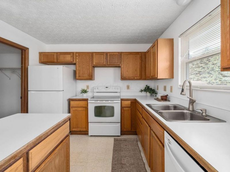 8450 Munitions Court, Galloway, OH 43119 Photo 20