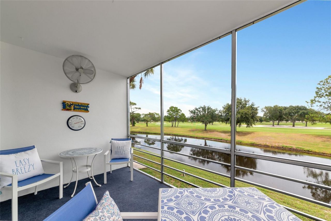 7461 W Country Club Drive N, Unit 203, Sarasota, FL 34243 Photo