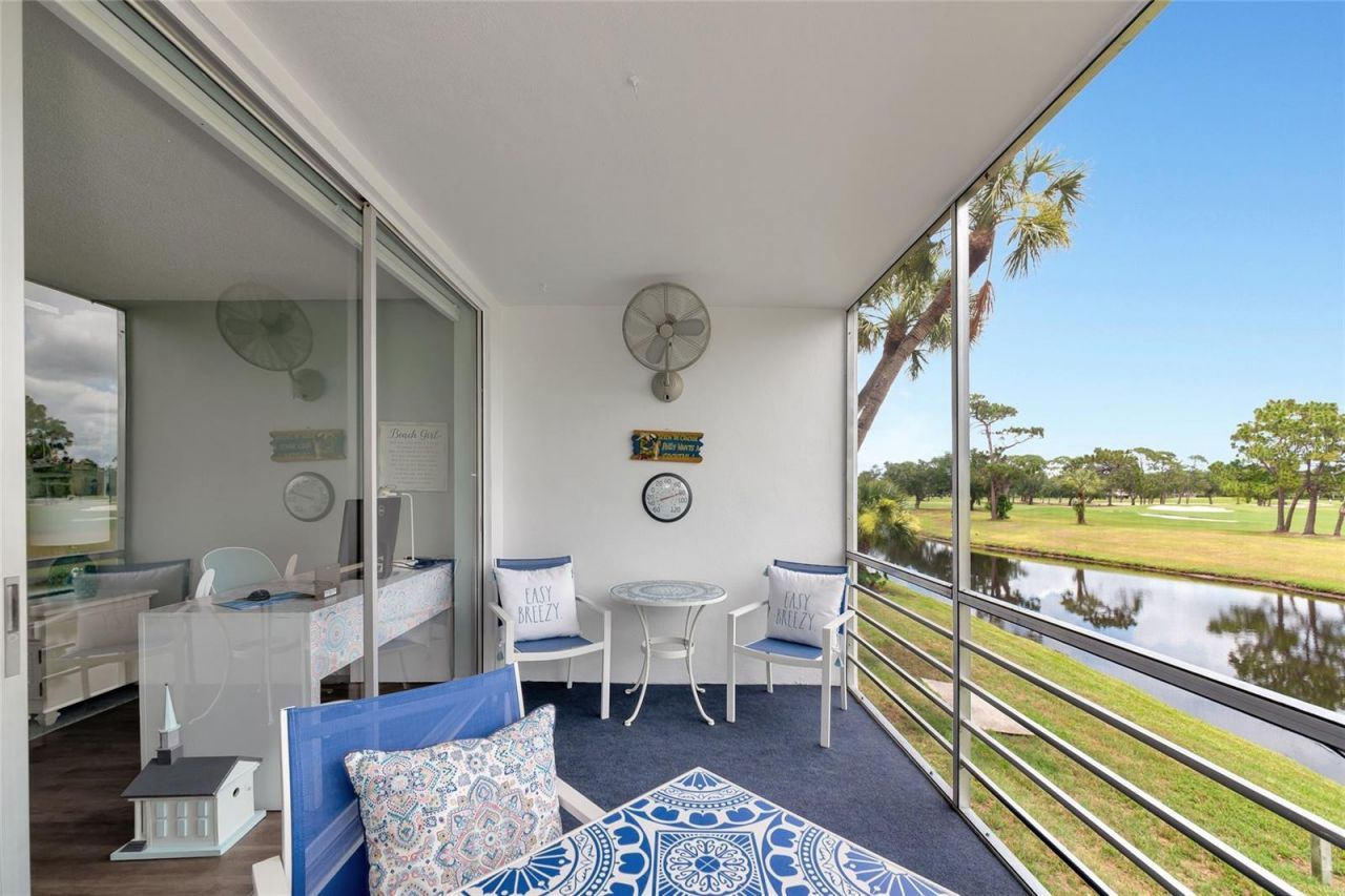 7461 W Country Club Drive N, Unit 203, Sarasota, FL 34243 Photo