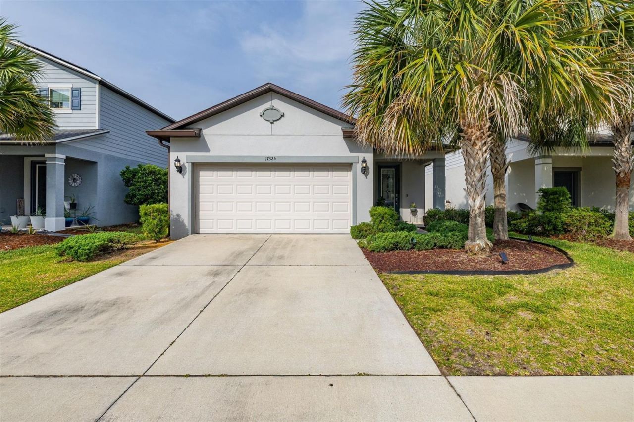 17325 Bracken Fern Lane, Clermont, FL 34714 Main Photo