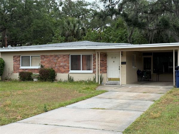 3210 E FERN STREET , TAMPA, FL 33610