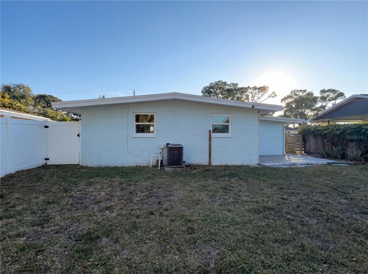 911 New York Street, Edgewater, FL 32132 Photo