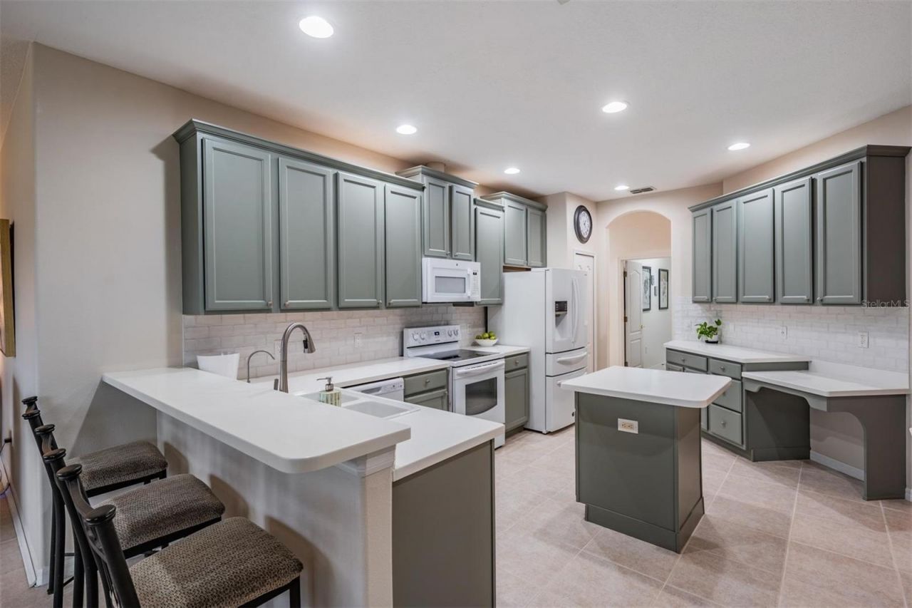1624 Lakestone Drive , Trinity, FL 34655 Photo
