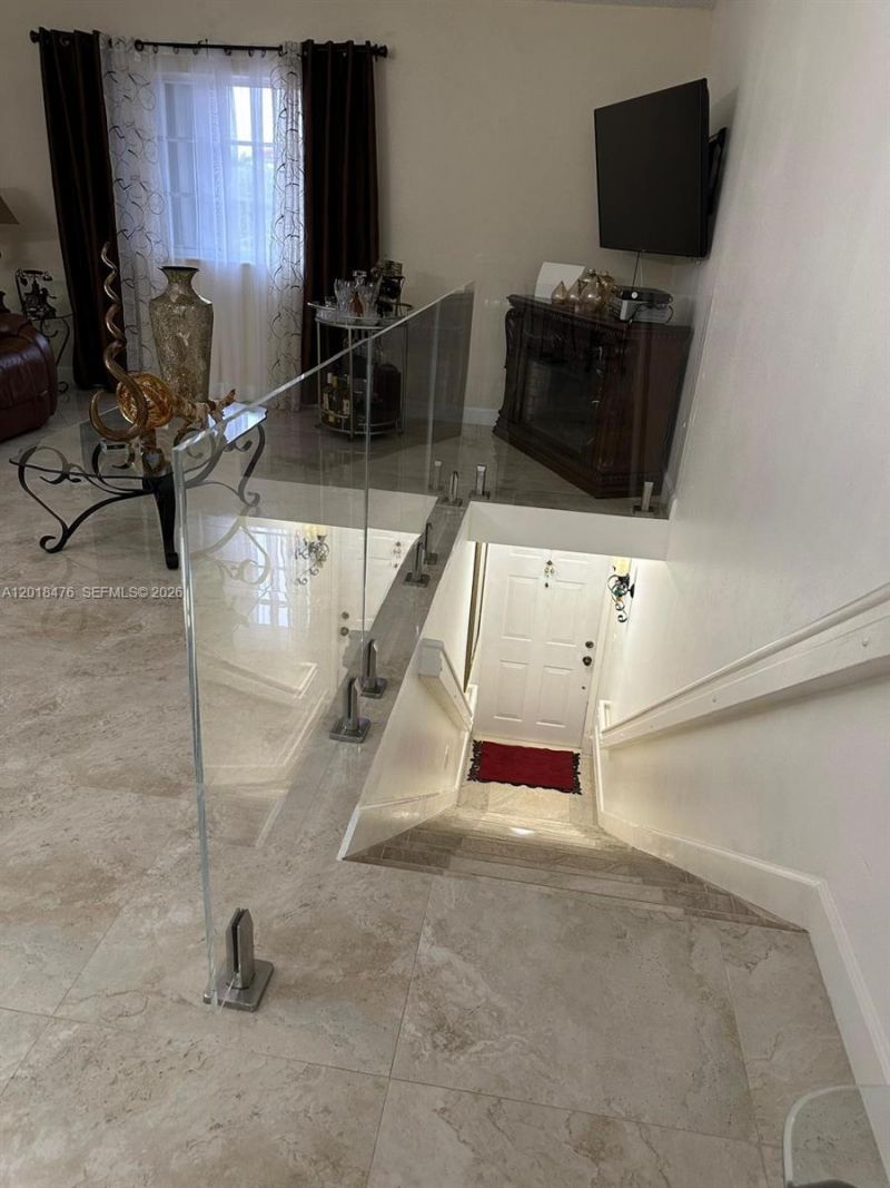 2485 W 76th St, Unit 201, Hialeah, FL 33016 Photo